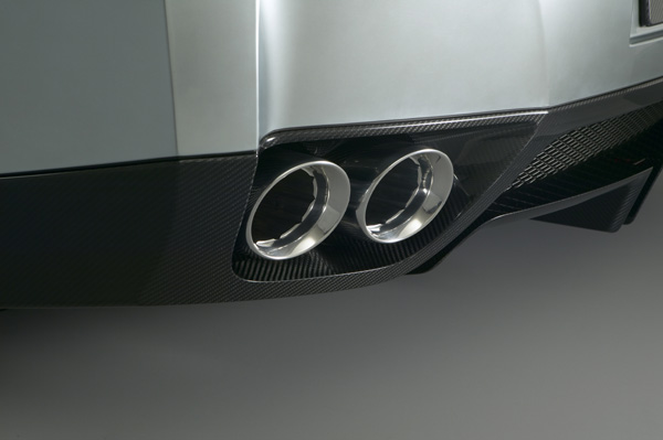 2005 Nissan (Skyline) GT-R Promo Concept Exhaust Picture